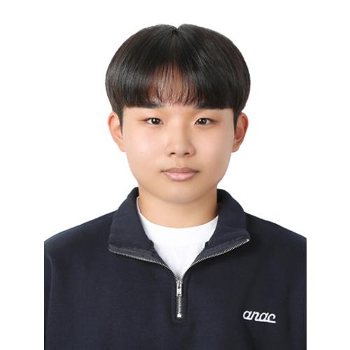 김민건